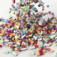 geneesmiddelencommissie, opioïden, medicijnen, antipsychotica, antidepressiva