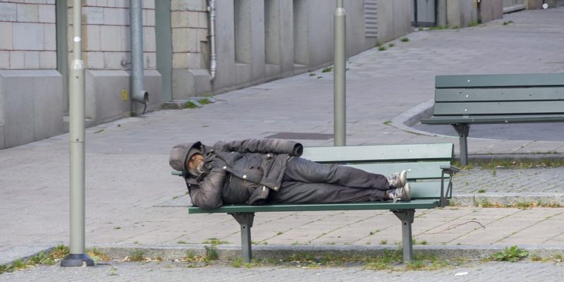 dakloosheid, huisuitzetting, noodopvang, dak- en thuisloze mensengezondheidsproblemen,
