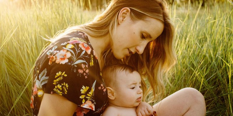 postnatale depressie, postparfum depressie, depressie na de bevalling , depressie, bevalling, kwetsbare moeders , stress, baby, psychische klachten, ouders, mentale problemen,