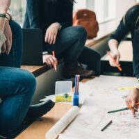 Continuïteit Jeugdzorg, mentale gezondheid jongvolwassenen, ontmoetingsplekken, hervormingsagenda jeugd, herstellen, vrouwen, antipsychotica , meisjes,, hoogspecialistische jeugdzorg, jeugdhulp, jeugd, jeugdzorg motiverende gesprekstechnieken,