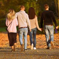 bewegen, mentale gezondheid en sociaal gedrag, mentale gezondheid, sociaal gedrag, ovv-rapport, Silly Little Walk , cognitieve gedragstherapie