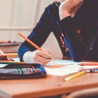 mentale gezondheidsinterventies, IPS-Onderwijs , startkwalificatie, eenzaamheid, welbevinden op school, opleidingsplekken, GZ-psychologen, mentaal welbevinden, leerlingen met autisme, depressie, maatschappelijke participatie, screening, zelfdoding, autisme, staat van het onderwijs