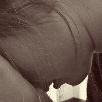 vrouwen met een depressie, burn-out, verdriet, trauma, landelijke monitor depressie
