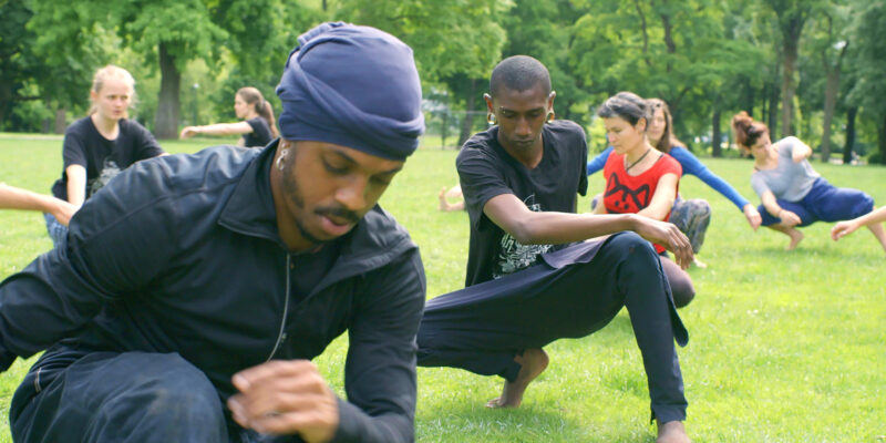 outsiders, psychoses