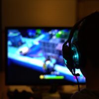 gamen, eenzaamheid