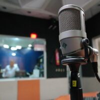 radio, reporter