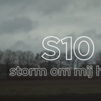 S10