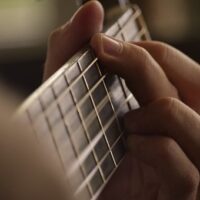 muziektherapie, gitaar, muziek,